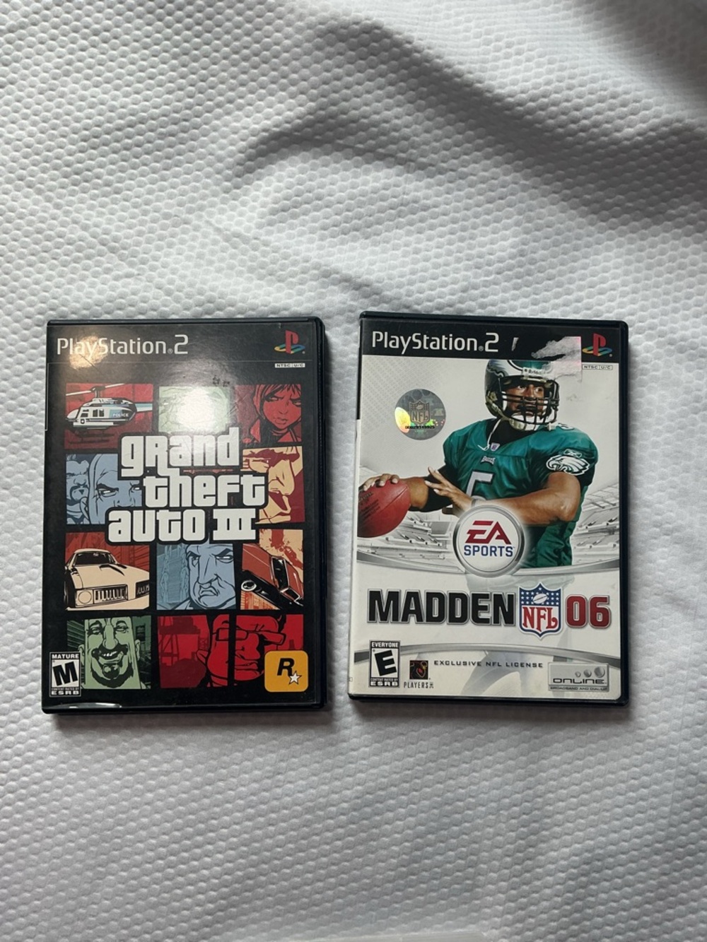 Madden NFL 06 for PlayStation 2 - White & Green
